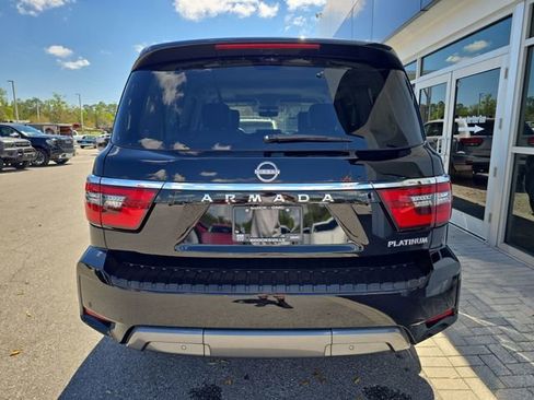 Used 2021 Nissan Armada Platinum w/ Captain's Chairs Package RWD image 5