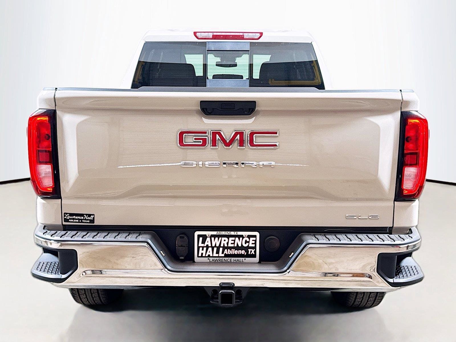 New 2026 GMC Sierra 1500 SLE w/ Preferred Package RWD image 4