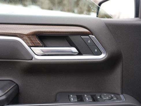 Used 2022 Chevrolet Silverado 1500 LT Trail Boss w/ LT Trail Boss Premium Package image 19