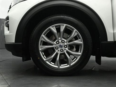 Certified 2021 Ford Explorer XLT w/ Equipment Group 202A image 36