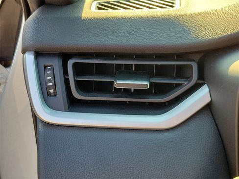 Used 2024 Toyota RAV4 XSE image 32