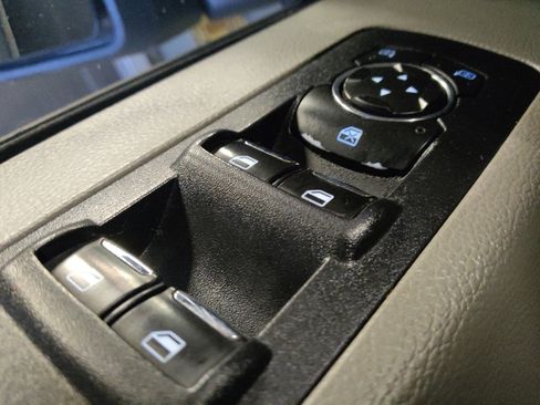 Used 2017 Ford F150 XL w/ Equipment Group 101A Mid RWD image 27