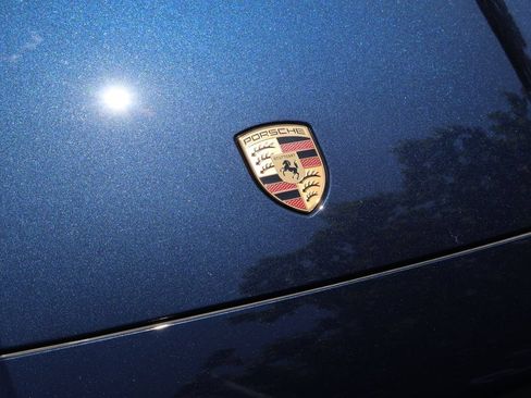 Certified 2026 Porsche Cayenne E-Hybrid Coupe AWD/4WD image 13