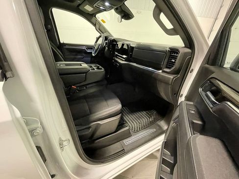 Used 2026 Chevrolet Silverado 1500 RST AWD/4WD image 24