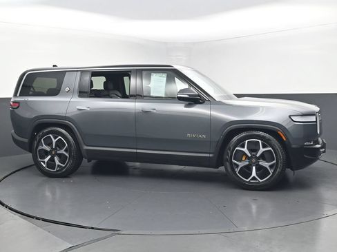 Used 2023 Rivian R1S Adventure Quad AWD/4WD image 5