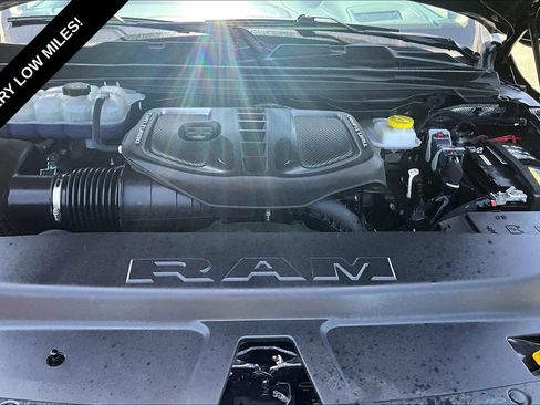 Used 2025 RAM 1500 Tungsten AWD/4WD image 9