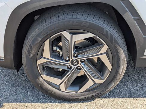 Used 2023 Hyundai Tucson Limited AWD/4WD image 29