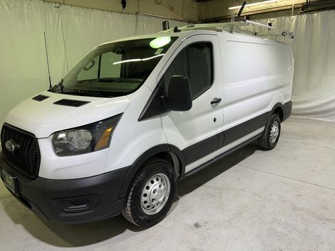 Used 2024 Ford Transit 150 Low Roof AWD image 6