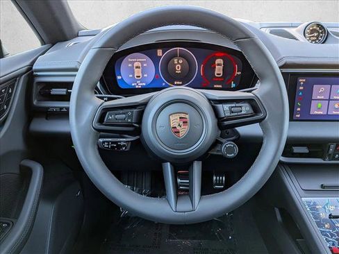 New 2025 Porsche Macan 4S Electric image 15