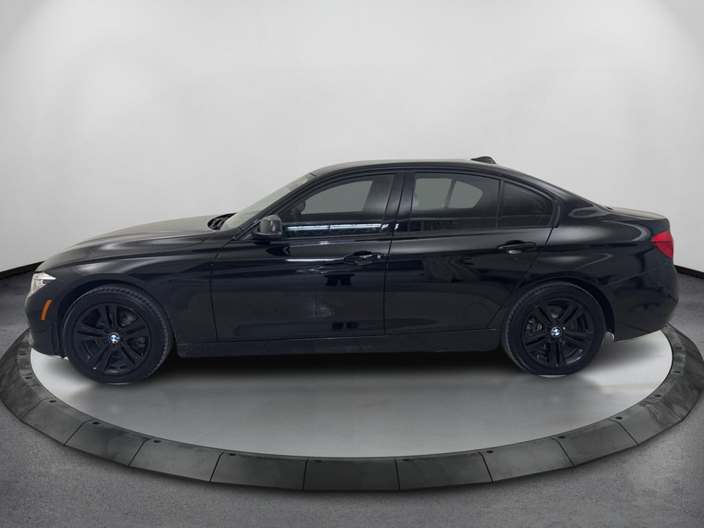 Used 2018 BMW 330i Sedan RWD image 9