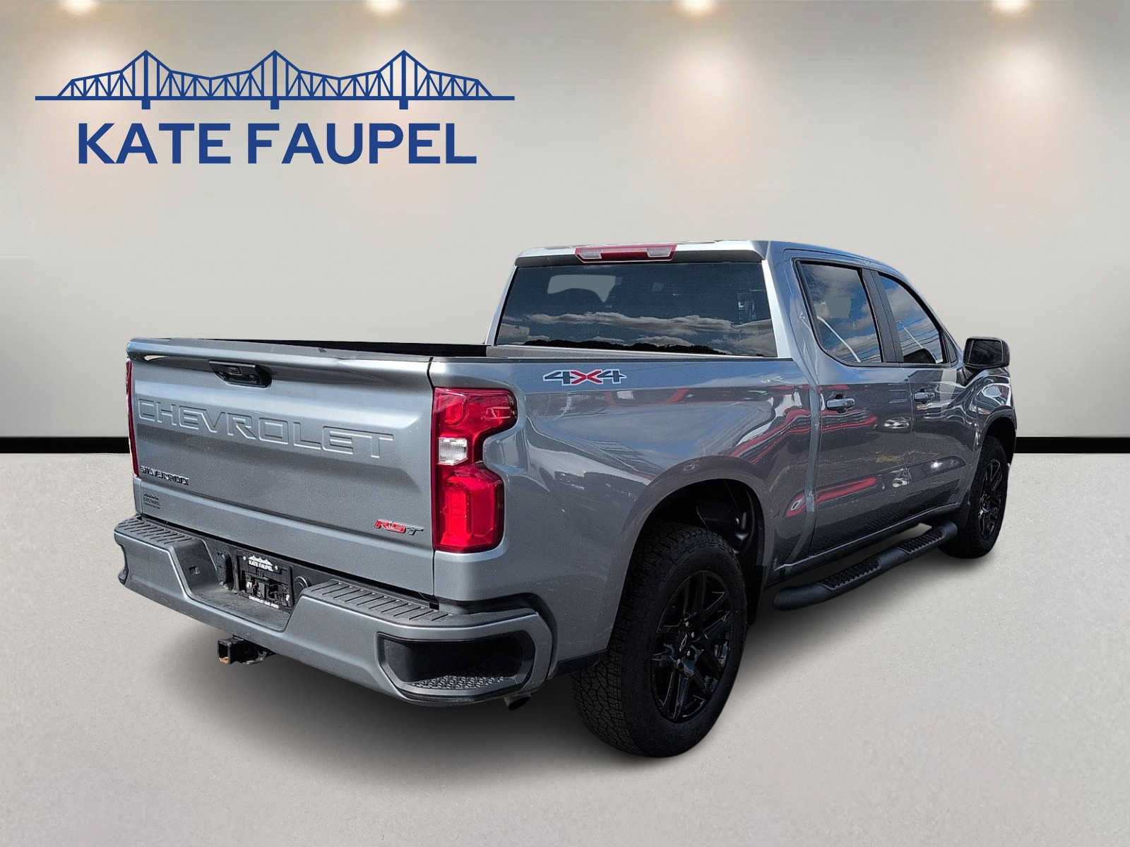 Used 2026 Chevrolet Silverado 1500 RST w/ RST Select Package AWD/4WD image 7