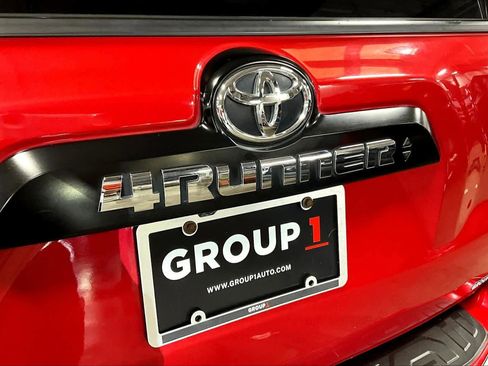 Certified 2021 Toyota 4Runner TRD Off-Road Premium AWD/4WD image 28