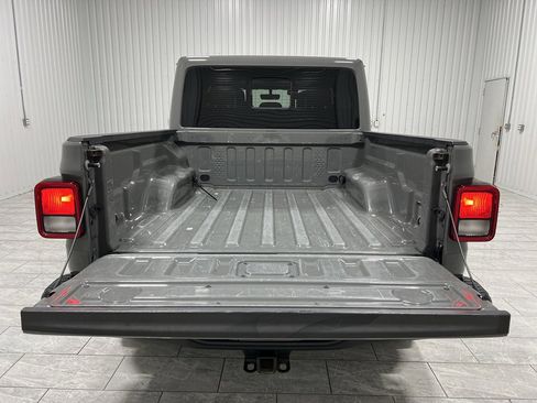 Used 2021 Jeep Gladiator Rubicon image 24