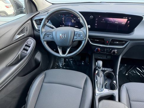 Used 2025 Buick Encore GX Preferred FWD image 33