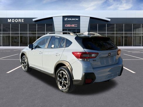 Used 2023 Subaru Crosstrek 2.0i Premium image 5