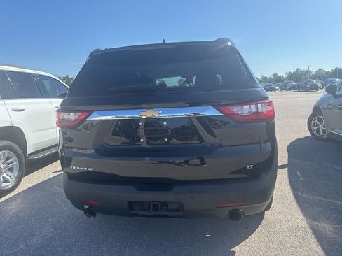 Used 2019 Chevrolet Traverse LT w/ LT Premium Package FWD image 5