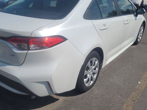 Used 2022 Toyota Corolla LE FWD image 7