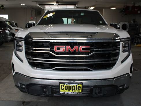 Used 2023 GMC Sierra 1500 SLT w/ SLT Premium Package AWD/4WD image 2