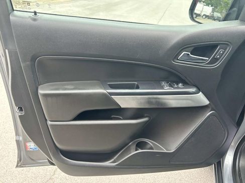 Used 2021 Chevrolet Colorado LT w/ Fleet Safety Package RWD image 22