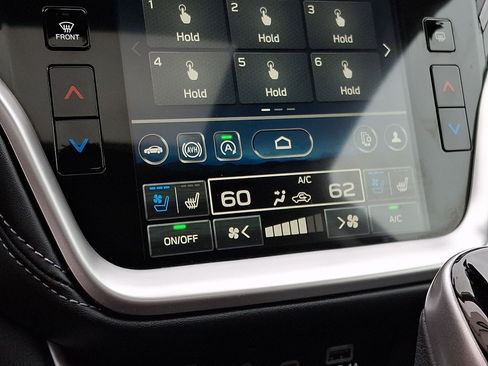 Certified 2023 Subaru Outback Touring AWD/4WD image 19