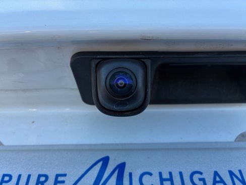 Used 2025 Hyundai Kona SEL image 25