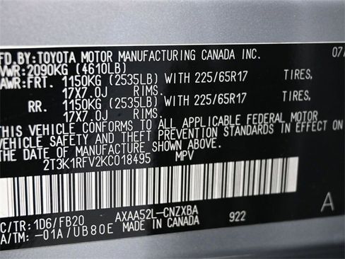 Used 2019 Toyota RAV4 LE image 4