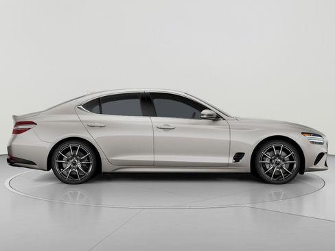 New 2026 Genesis G70 2.5T RWD image 4