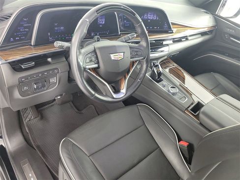 Certified 2023 Cadillac Escalade ESV Premium Luxury w/ Performance Package image 19