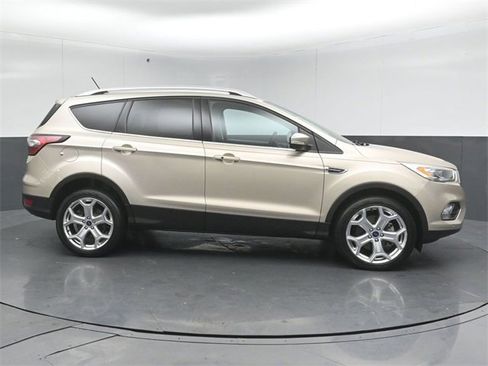 Certified 2018 Ford Escape Titanium w/ Ford Safe & Smart Package image 8