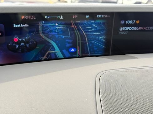 Used 2024 Lincoln Nautilus Reserve w/ Equipment Group 202A image 21