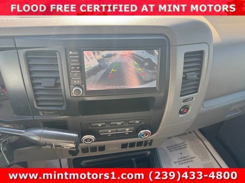 Used 2021 Nissan NV 1500 S image 35