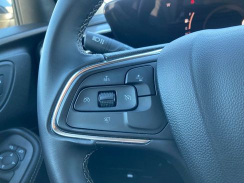 Used 2025 Buick Encore GX Preferred image 13