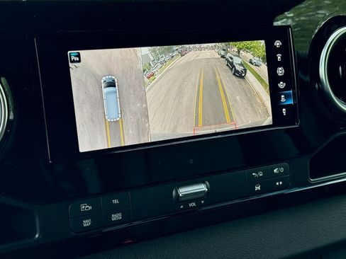 Used 2024 Mercedes-Benz Sprinter 144 Cargo image 19