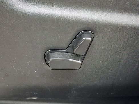 Used 2022 Jeep Grand Cherokee Limited AWD/4WD image 27