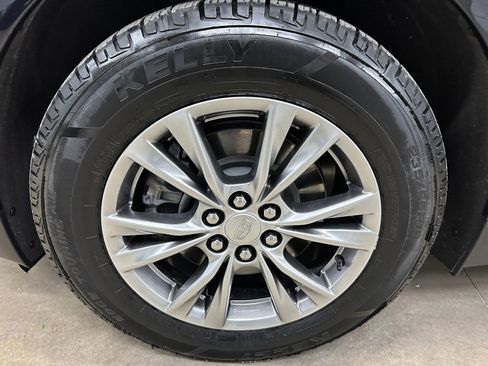 Certified 2022 Cadillac XT5 Premium Luxury w/ Technology Package image 40