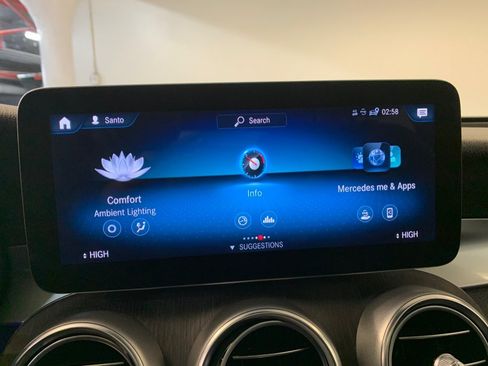 Used 2022 Mercedes-Benz GLC 300 4MATIC image 25