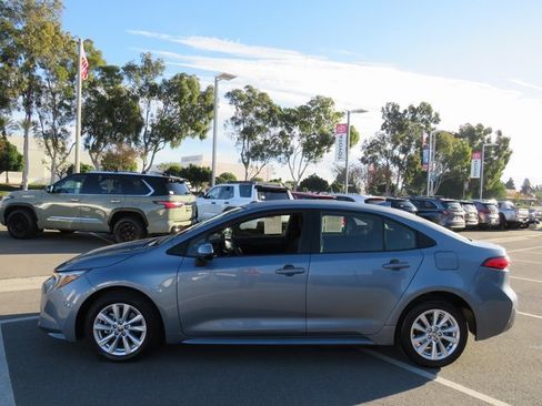 Certified 2024 Toyota Corolla LE image 8