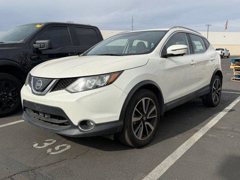 Used 2018 Nissan Rogue Sport SL image 5