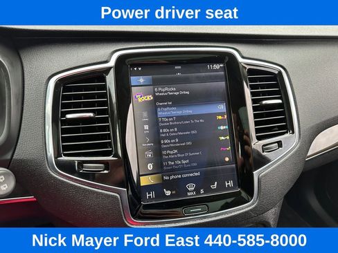 Used 2018 Volvo XC90 T6 Momentum w/ Convenience Package image 13