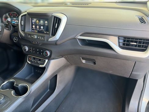 Certified 2023 GMC Terrain SLE image 33