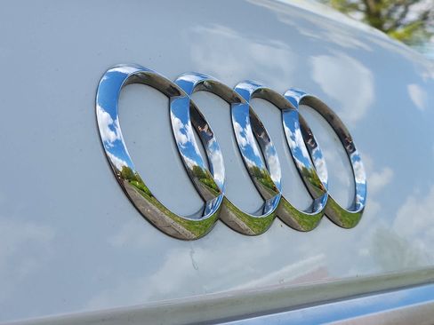 Used 2024 Audi Q5 2.0T Premium w/ Convenience Package AWD/4WD image 31