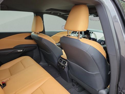 Certified 2025 Lexus RX 350 Premium Plus image 26