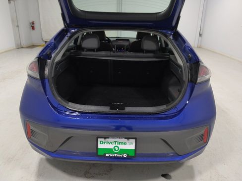 Used 2021 Hyundai Ioniq SE image 29
