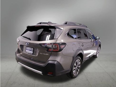 Used 2024 Subaru Outback Limited image 8