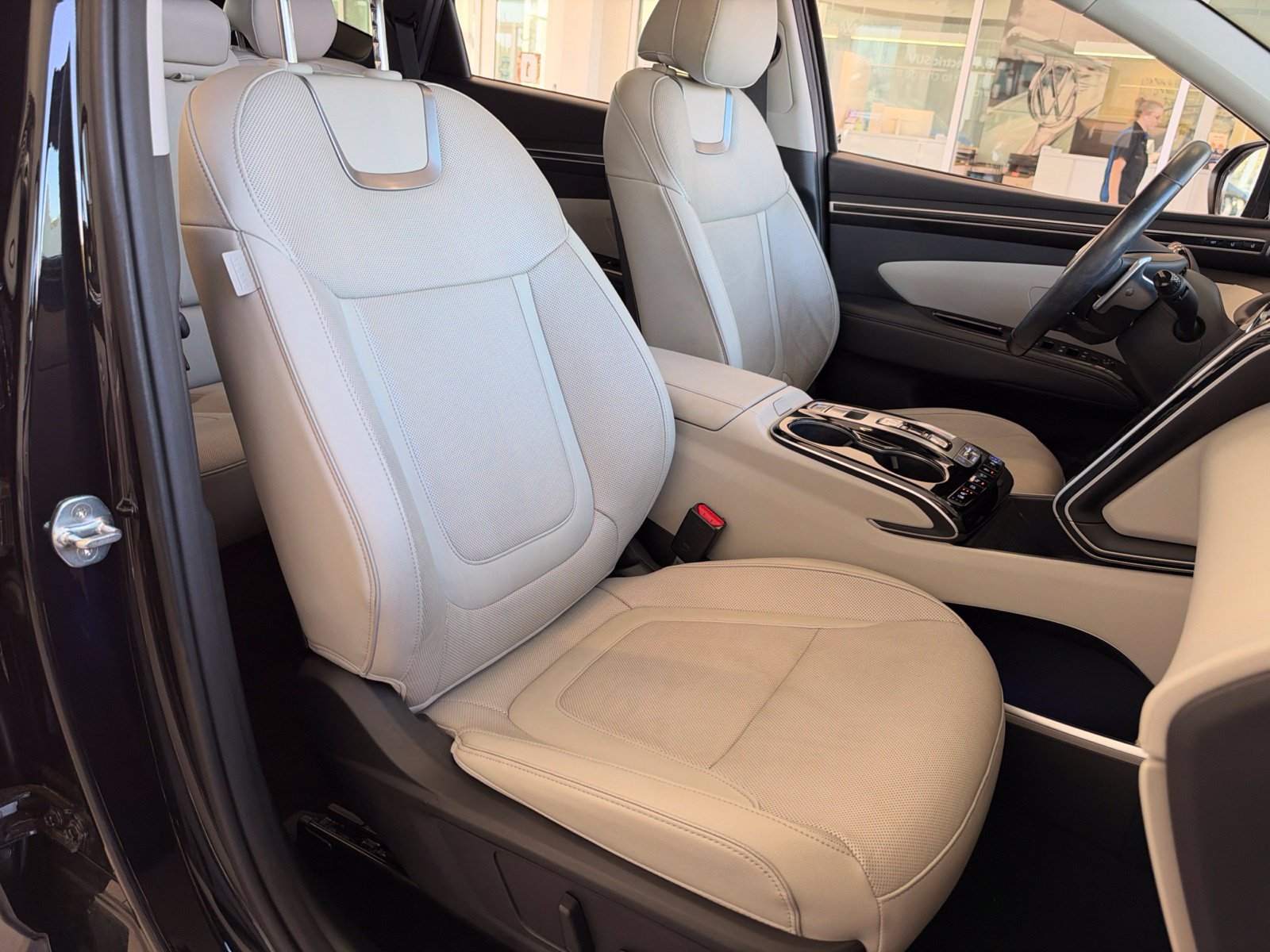 Used 2022 Hyundai Tucson Limited AWD/4WD image 44