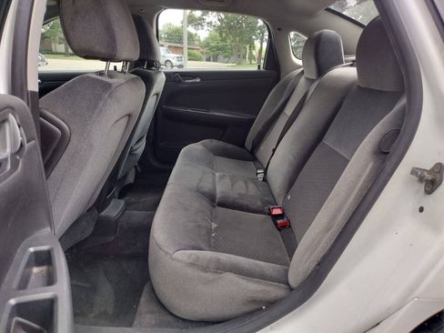 Used 2013 Chevrolet Impala LT FWD image 9