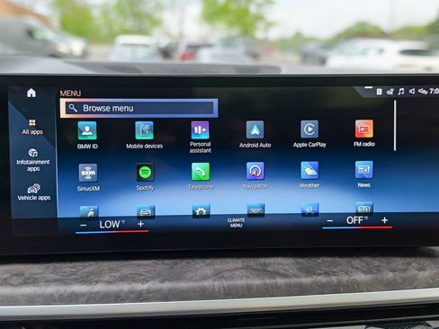 Used 2023 BMW X7 xDrive40i w/ Premium Package AWD/4WD image 61