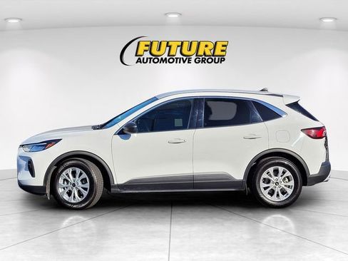 Used 2024 Ford Escape Active image 10