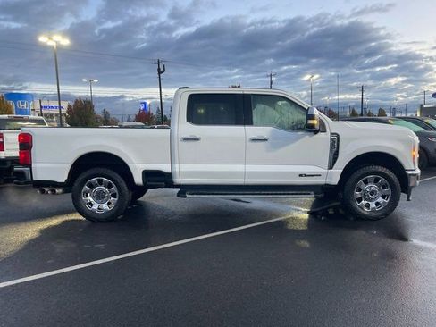 Certified 2023 Ford F350 Lariat w/ Chrome Package image 9