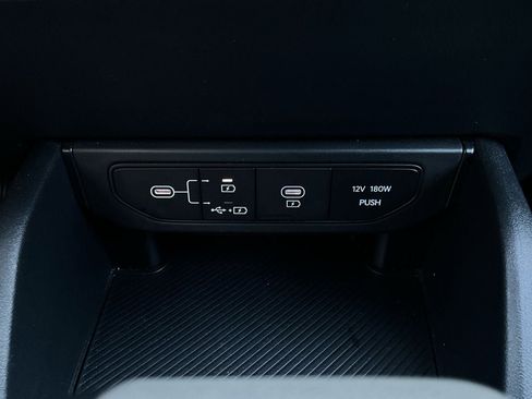 Used 2025 Kia K4 LXS image 26